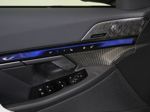 New 2026 BMW M5 AWD/4WD image 21