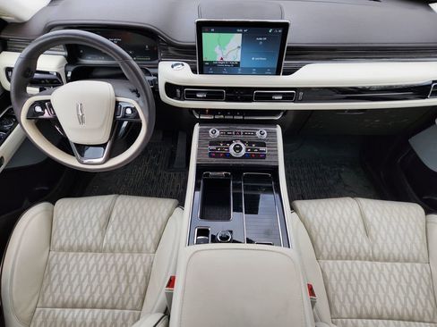 Used 2023 Lincoln Aviator Black Label w/ Dynamic Handling Package image 20