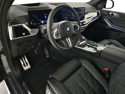 Used 2026 BMW X5 M60i AWD/4WD image 18