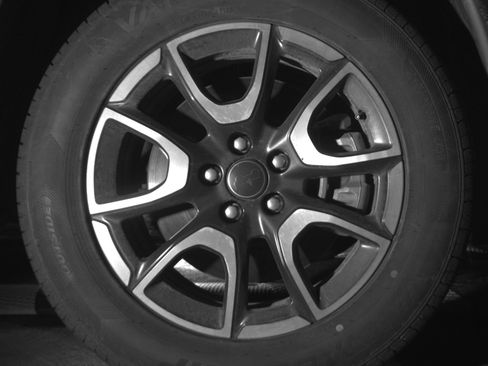 Used 2025 Jeep Compass Trailhawk image 13