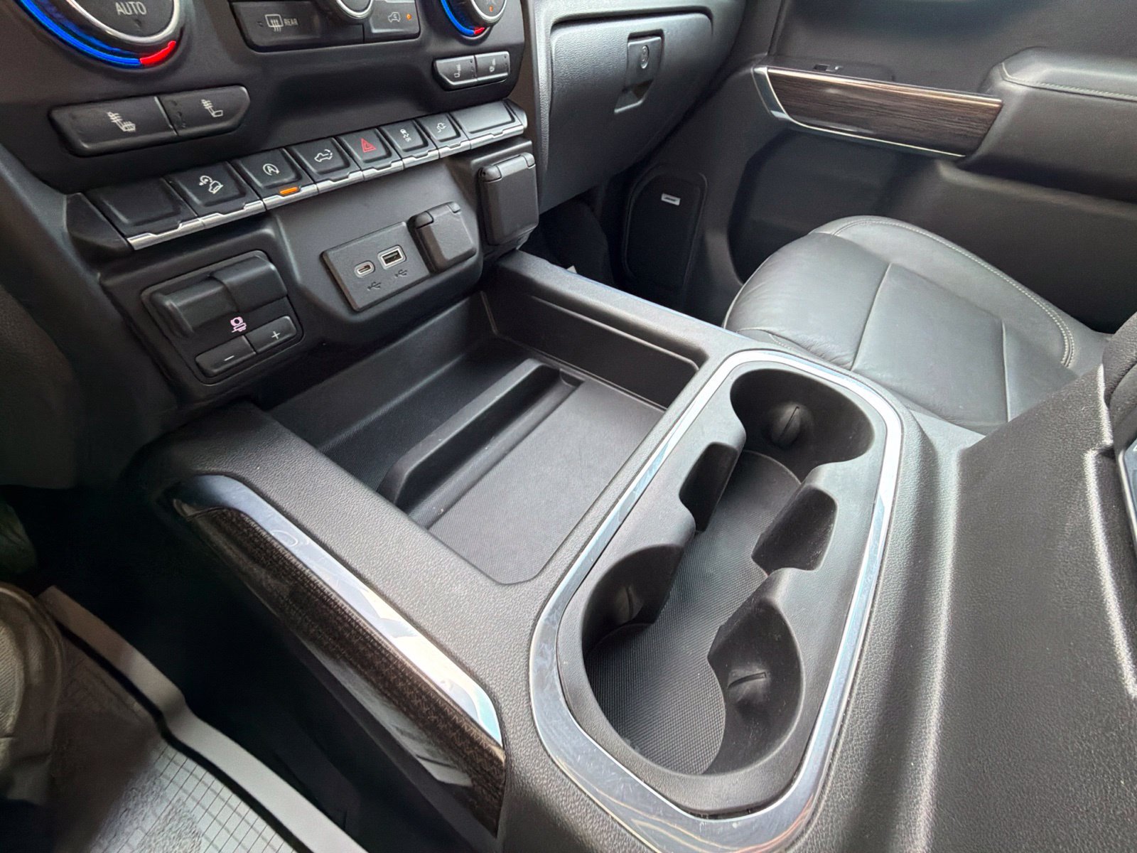 Used 2021 Chevrolet Silverado 1500 LT Trail Boss w/ Convenience Package II AWD/4WD image 29