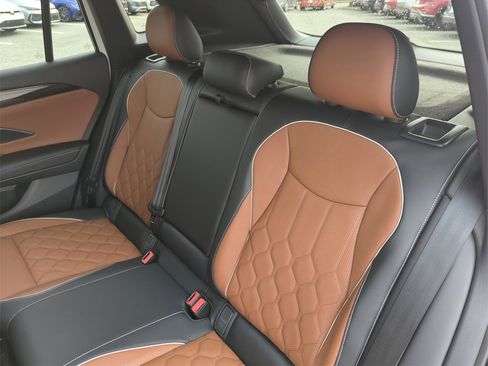 New 2026 Volkswagen Tiguan SEL R-Line image 30