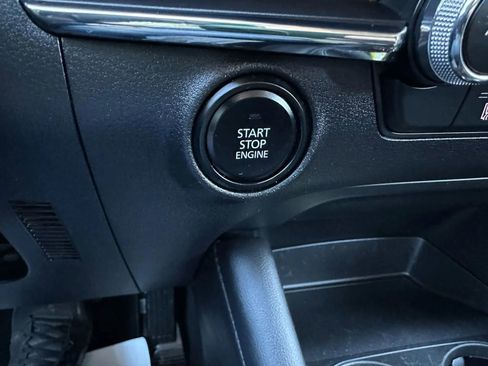 Used 2022 MAZDA MAZDA3 s FWD image 28