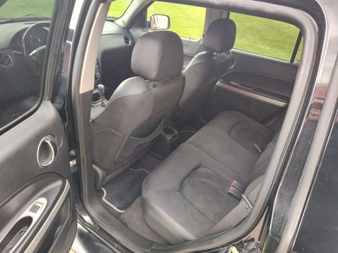 Used 2008 Chevrolet HHR SS FWD image 6