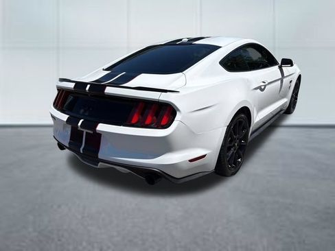 Used 2016 Ford Mustang GT Premium w/ Equipment Group 401A RWD image 4