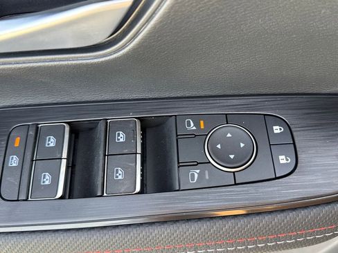 New 2026 Nissan Kicks SR w/ Illumination Package image 21