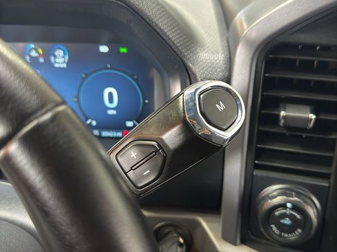 Used 2024 Ford F150 XLT image 27