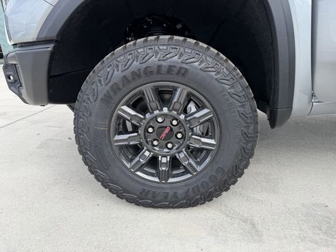 New 2026 GMC Sierra 1500 AT4X image 32