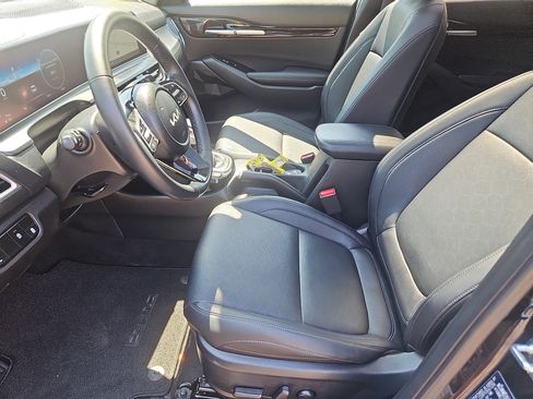 Used 2024 Kia Seltos EX AWD/4WD image 29