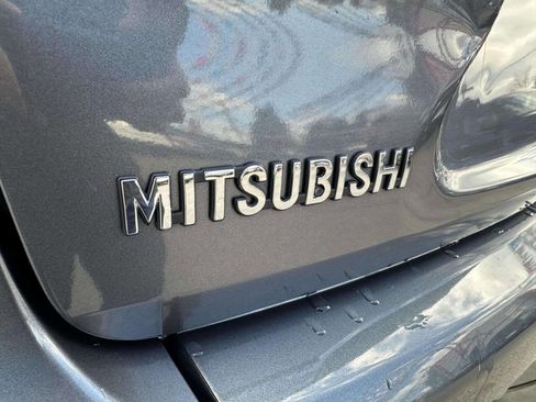 Used 2009 Mitsubishi Outlander XLS AWD/4WD image 9