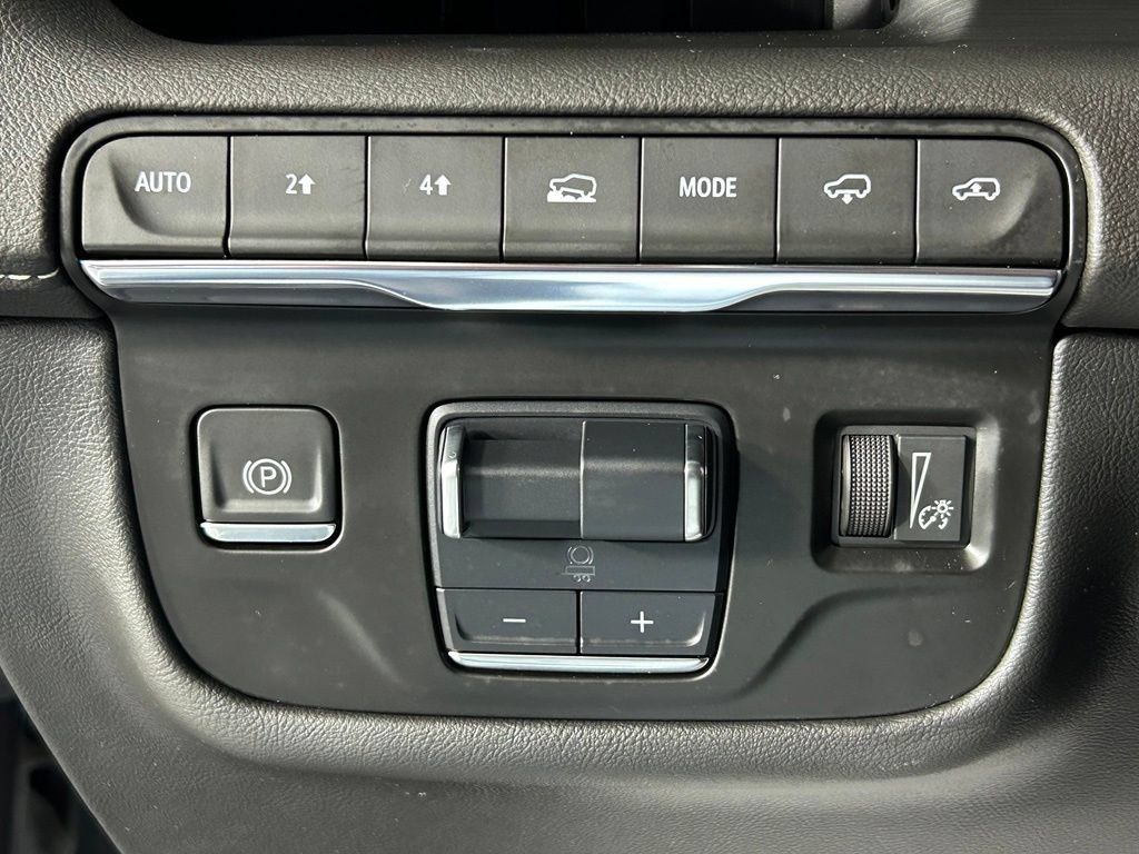 Used 2021 Cadillac Escalade Sport w/ Driver Assist Tech Package AWD/4WD image 35