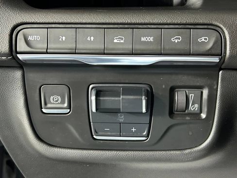 Used 2021 Cadillac Escalade Sport w/ Driver Assist Tech Package AWD/4WD image 35