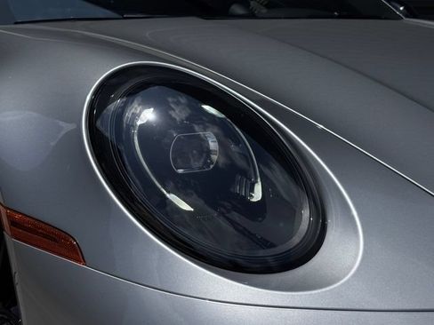 Certified 2025 Porsche 911 Targa 4 GTS AWD/4WD image 14