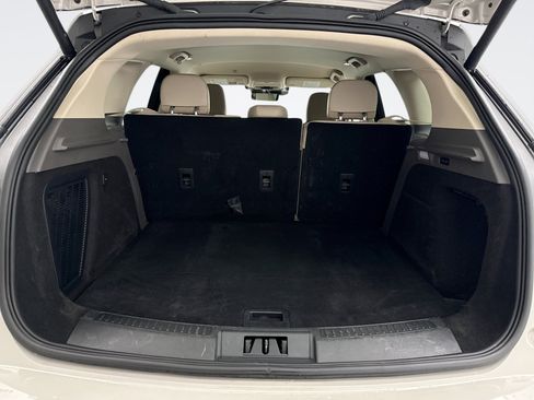 Used 2024 Lincoln Corsair AWD w/ Equipment Group 101A image 19