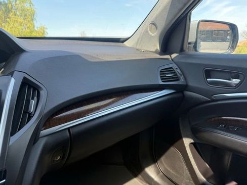 Used 2017 Acura MDX FWD image 28