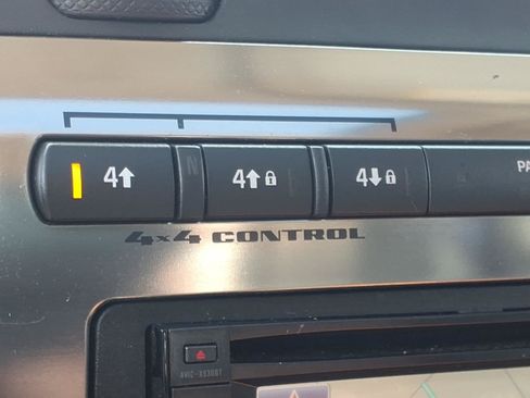 Used 2006 HUMMER H3 AWD/4WD image 9