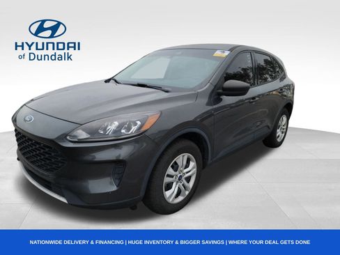 Used 2020 Ford Escape S image 2