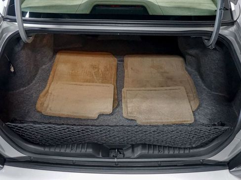 Used 2004 Buick Park Avenue Ultra FWD image 39