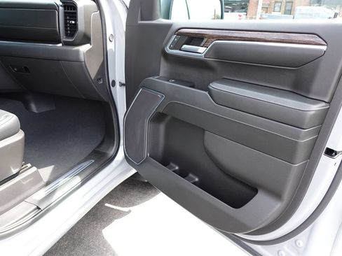 Used 2024 GMC Sierra 1500 Elevation AWD/4WD image 26
