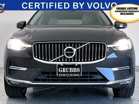 Certified 2023 Volvo XC60 B5 Ultimate w/ Climate Package image 6