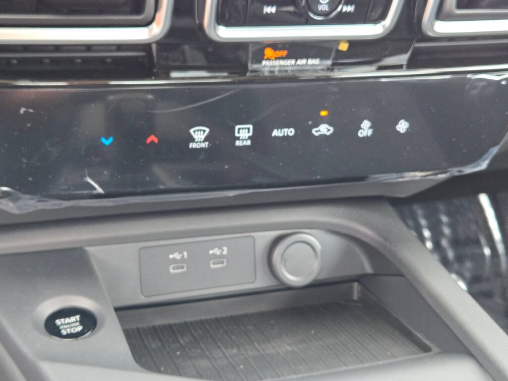 Used 2026 Nissan Sentra SV w/ Floor Mat Package FWD image 23