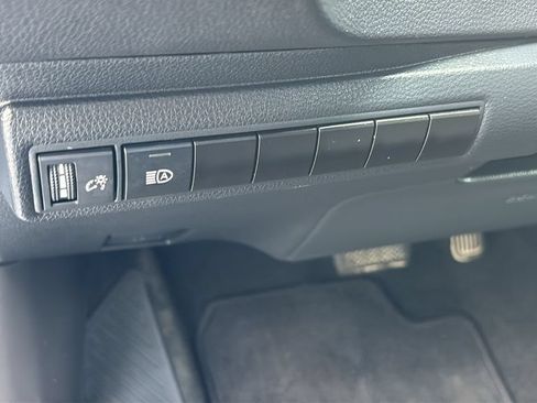 Used 2024 Toyota Corolla LE FWD image 12