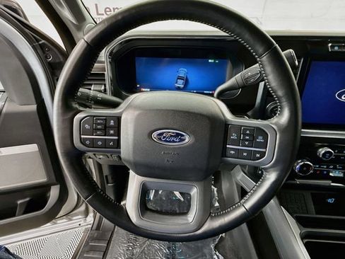 Used 2024 Ford F250 Lariat w/ Lariat Ultimate Package AWD/4WD image 11