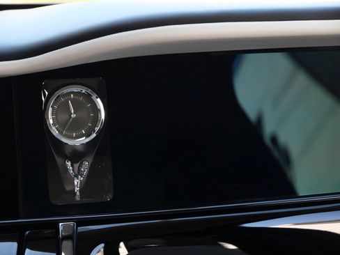 New 2026 Rolls-Royce Cullinan AWD/4WD image 14
