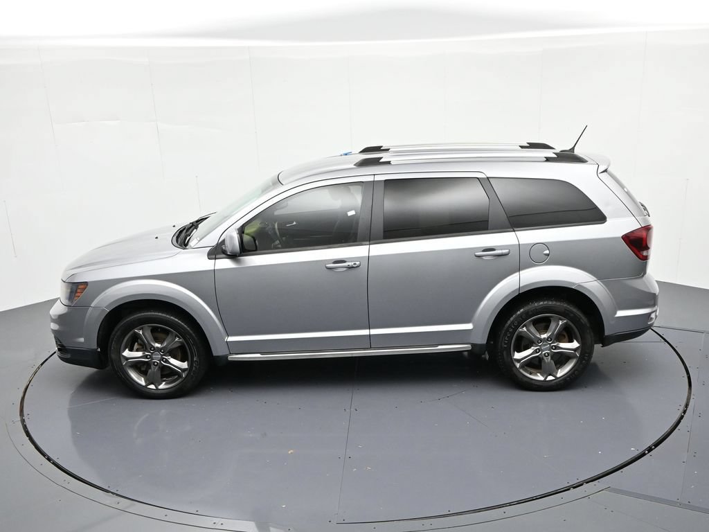 Used 2017 Dodge Journey Crossroad AWD/4WD image 18