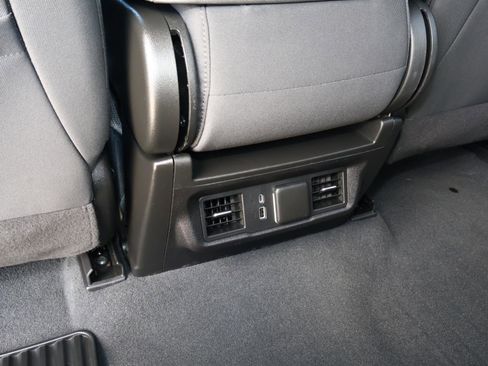 Used 2023 GMC Sierra 1500 Elevation image 14