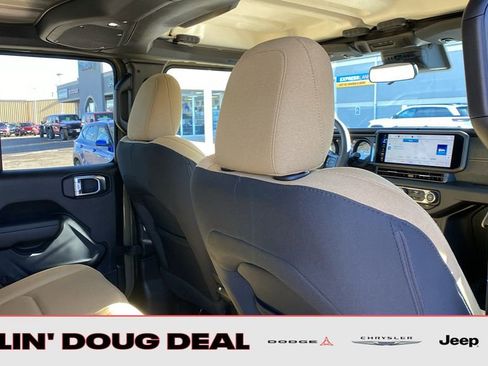 New 2025 Jeep Wrangler Willys 4xe image 38