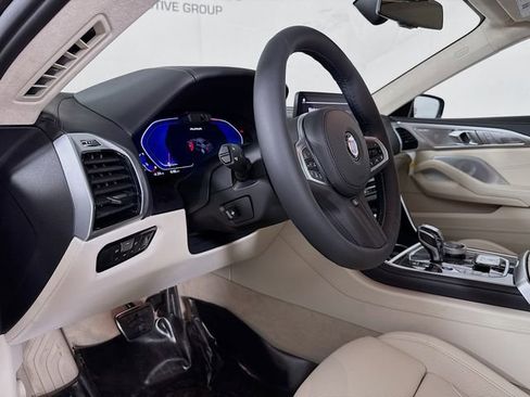 New 2025 BMW ALPINA B8 xDrive Gran Coupe image 9