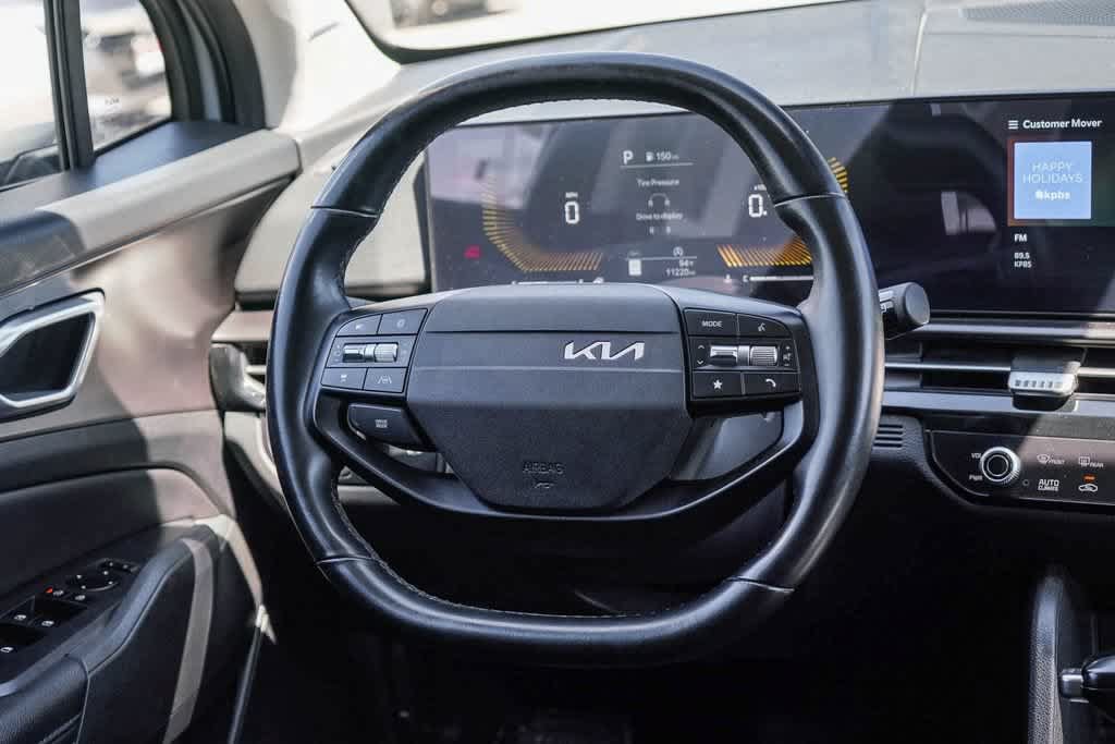 Used 2026 Kia Sportage EX FWD image 14