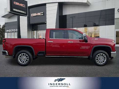 Used 2025 Chevrolet Silverado 2500 LTZ w/ LTZ Premium Package image 10