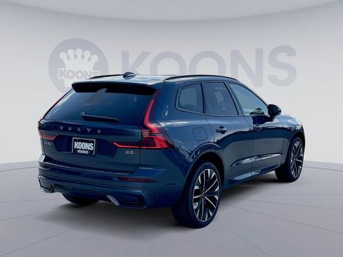 New 2026 Volvo XC60 B5 Ultra w/ Climate Package image 7