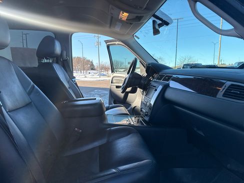Used 2013 GMC Sierra 3500 Denali image 42