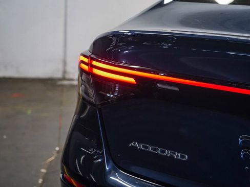 Used 2023 Honda Accord EX image 11