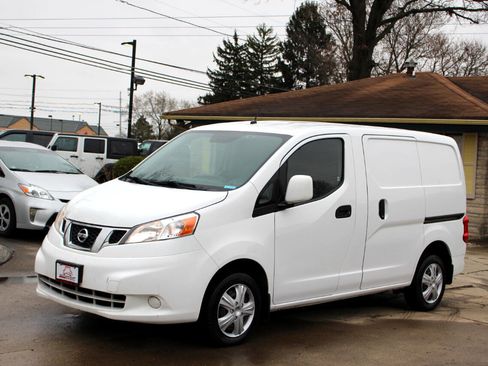 Used 2018 Nissan NV200 SV image 5