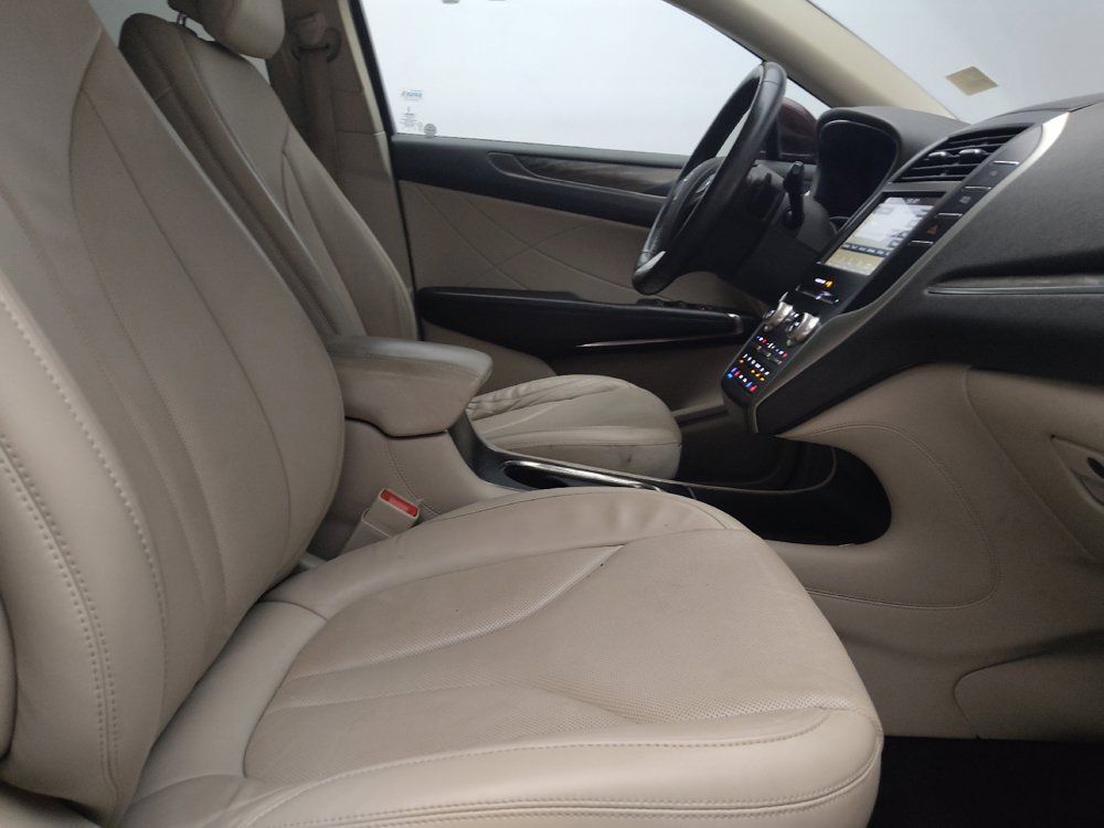Used 2017 Lincoln MKC Reserve FWD image 21
