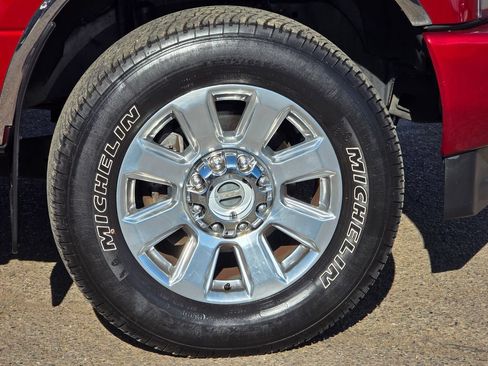 Used 2019 Ford F250 Platinum w/ Platinum Ultimate Package AWD/4WD image 27