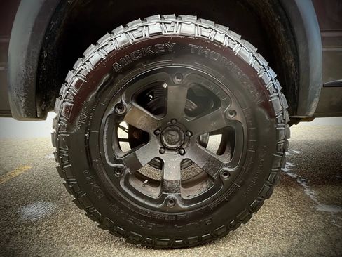 Used 2017 RAM 1500 Limited image 29