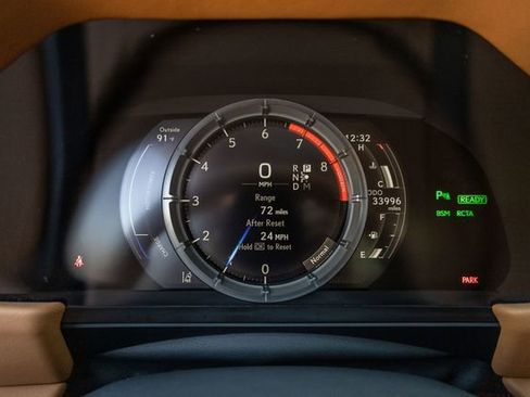 Used 2018 Lexus LC 500h image 9