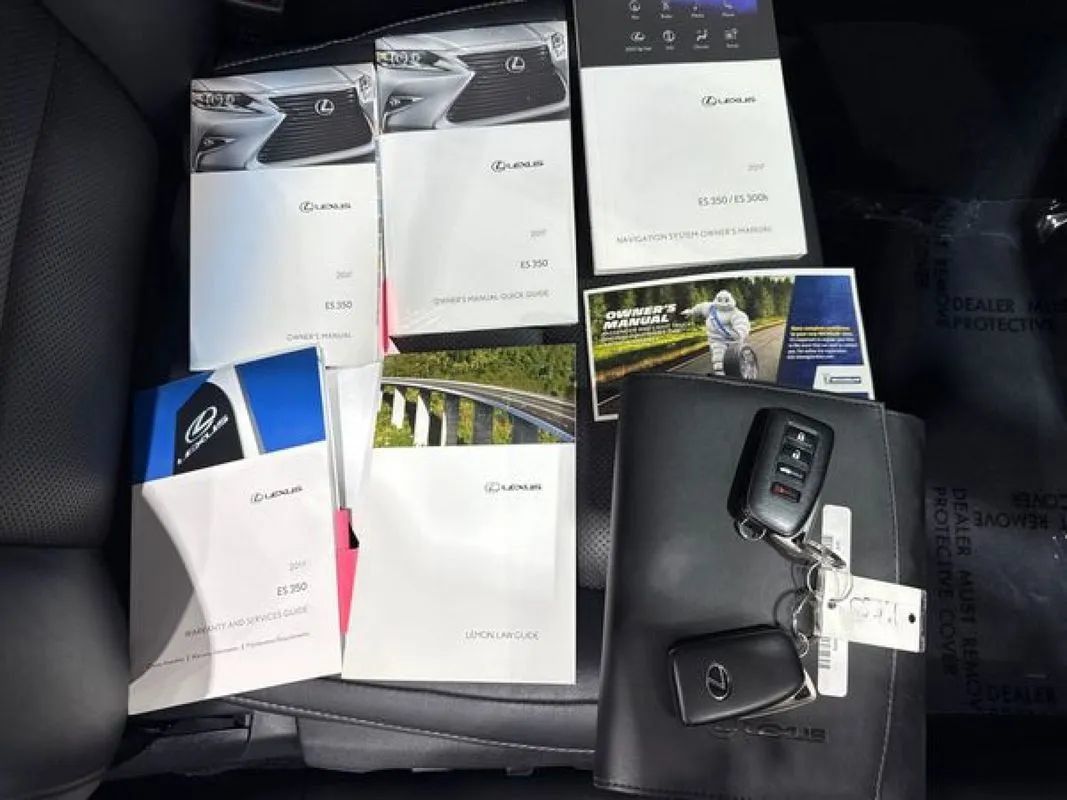 Used 2017 Lexus ES 350 w/ Navigation System Package FWD image 96
