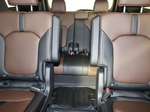 New 2026 Honda Pilot TrailSport image 11