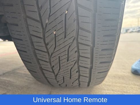 Used 2023 GMC Yukon Denali image 7