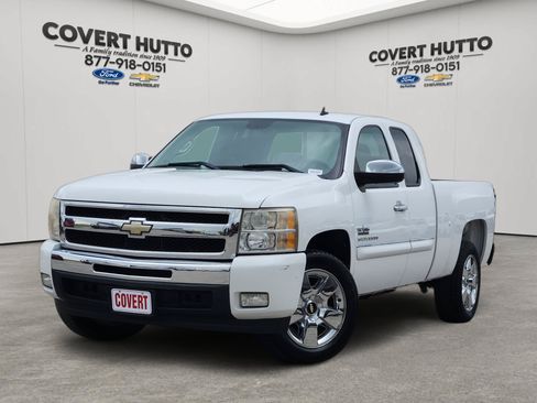 Used 2010 Chevrolet Silverado 1500 LT w/ Texas Edition RWD image 1