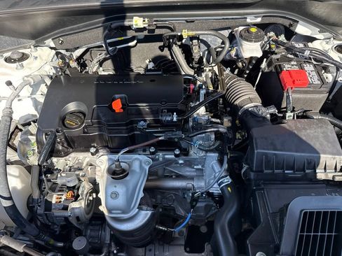 Used 2024 Honda HR-V Sport image 38