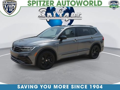 Used 2024 Volkswagen Tiguan SE R-Line AWD/4WD image 5