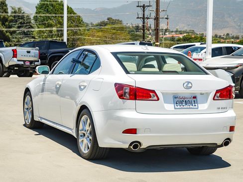 Used 2012 Lexus IS 250 w/ Premium Pkg Value Edition RWD image 5