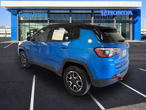 Used 2026 Jeep Compass Trailhawk AWD/4WD image 3